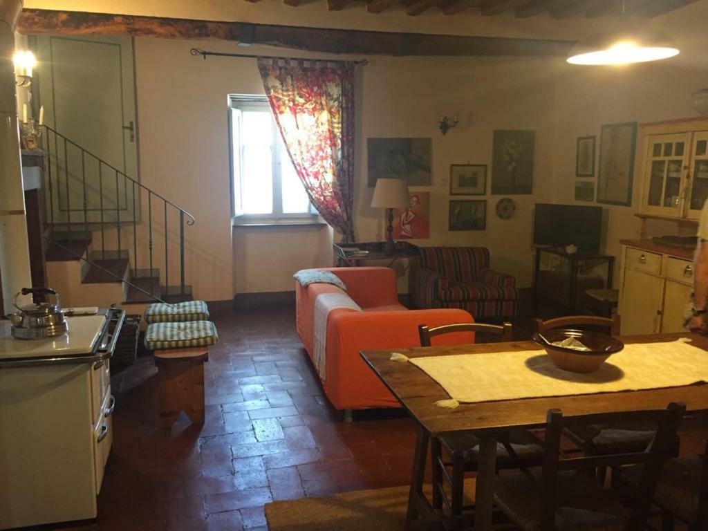 La Casa Rosa Villa Vitiano Luaran gambar
